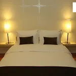 Alojamento de Acomodação e Pequeno-almoço Castilho House