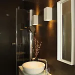 Castilho House 4*