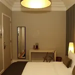 Castilho House 4*