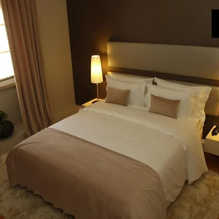 Bed & Breakfast Castilho House