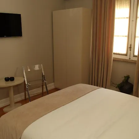 Castilho House Bed & Breakfast 4*
