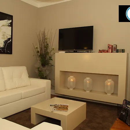 Bed & Breakfast Castilho House 4*