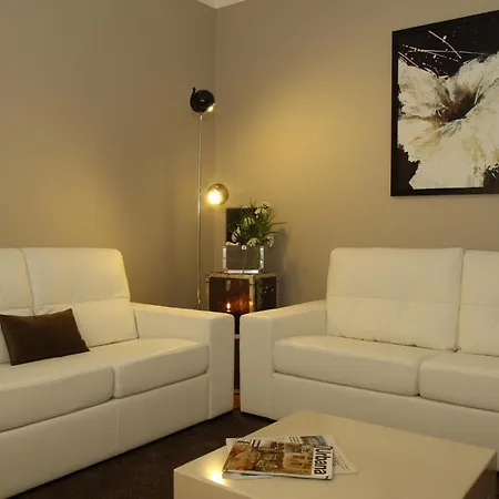 Bed & Breakfast Castilho House