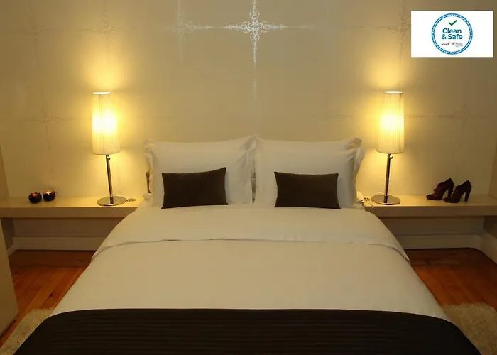 Bed & Breakfast Castilho House