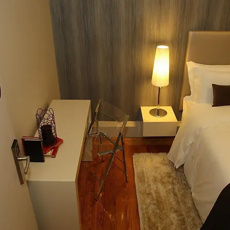 Frühstückspension Castilho House 4*